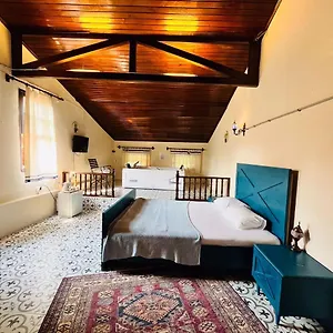 Oda ve Kahvaltı Mehmet Arıf Bey Boutique