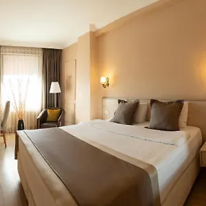 Hotel Classes Boutique